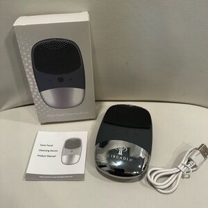 Circadia Sonic Facial Cleansing Brush